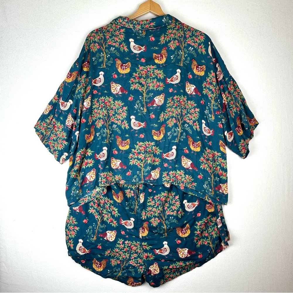 Printfresh Teal Floral & Hen Print Satin Short Pajama Set - Picture 15 of 16